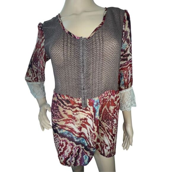 BKE Sheer Abstract Pattern Half Sleeve Blouse With Lace Bell sleeves - Picture 1 of 4